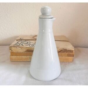 Oil Cruet White Porcelain, 7-Ounce with Lid Olive Oil Vinegar Syrup Dressings